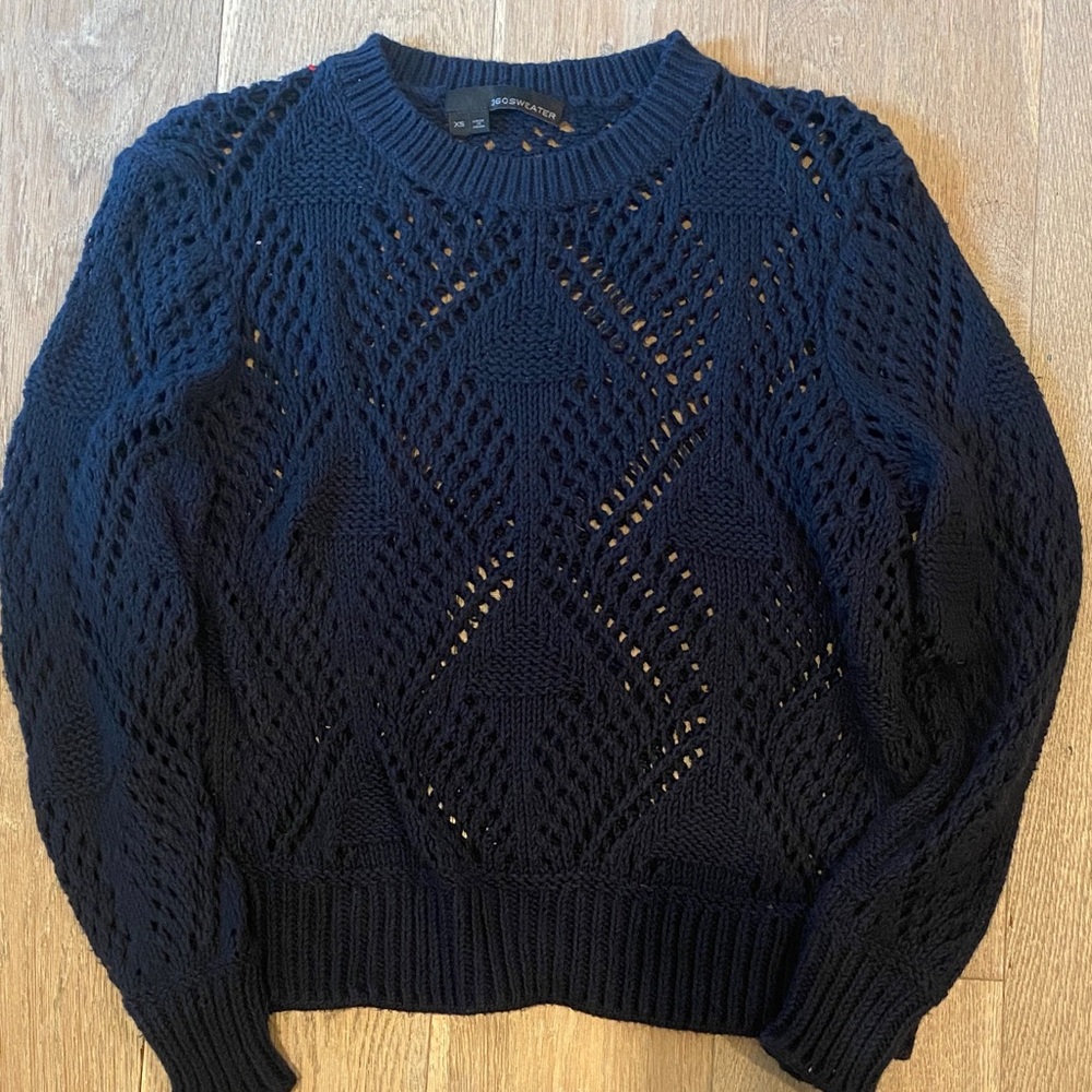 360 Sweater Navy Crew Neck